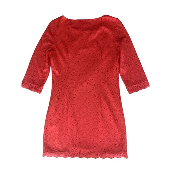 London Times Red Eyelet Lace Shift Dress Boat Neck 3/4 Sleeves Size 8 Petite - Picture 10 of 12